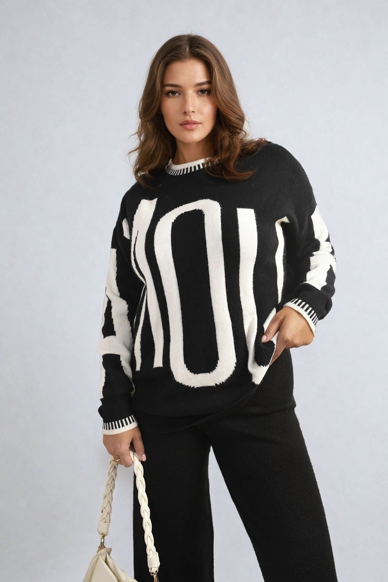 Amour Graphic Long Sleeve Knitted Jumper Moda